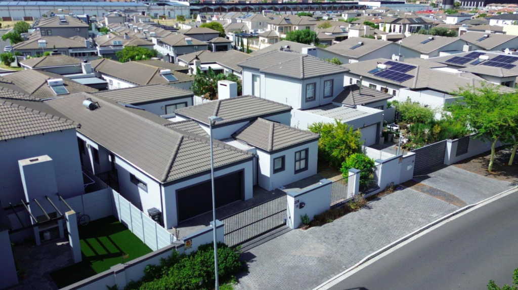 4 Bedroom House for Sale in Parklands North